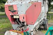 Feed-Mixer-Wagon-Walker-Merkur-12 used