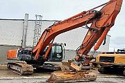 Koparka-gąsienicowa-Hitachi-ZX250LC używany